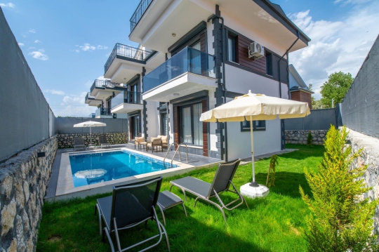 Villa Derinhera 2